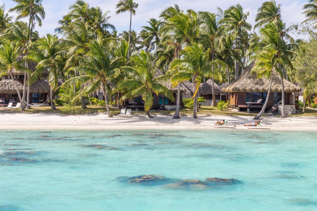 Hotel Kia Ora Resort & Spa Avatoru Bagian luar foto