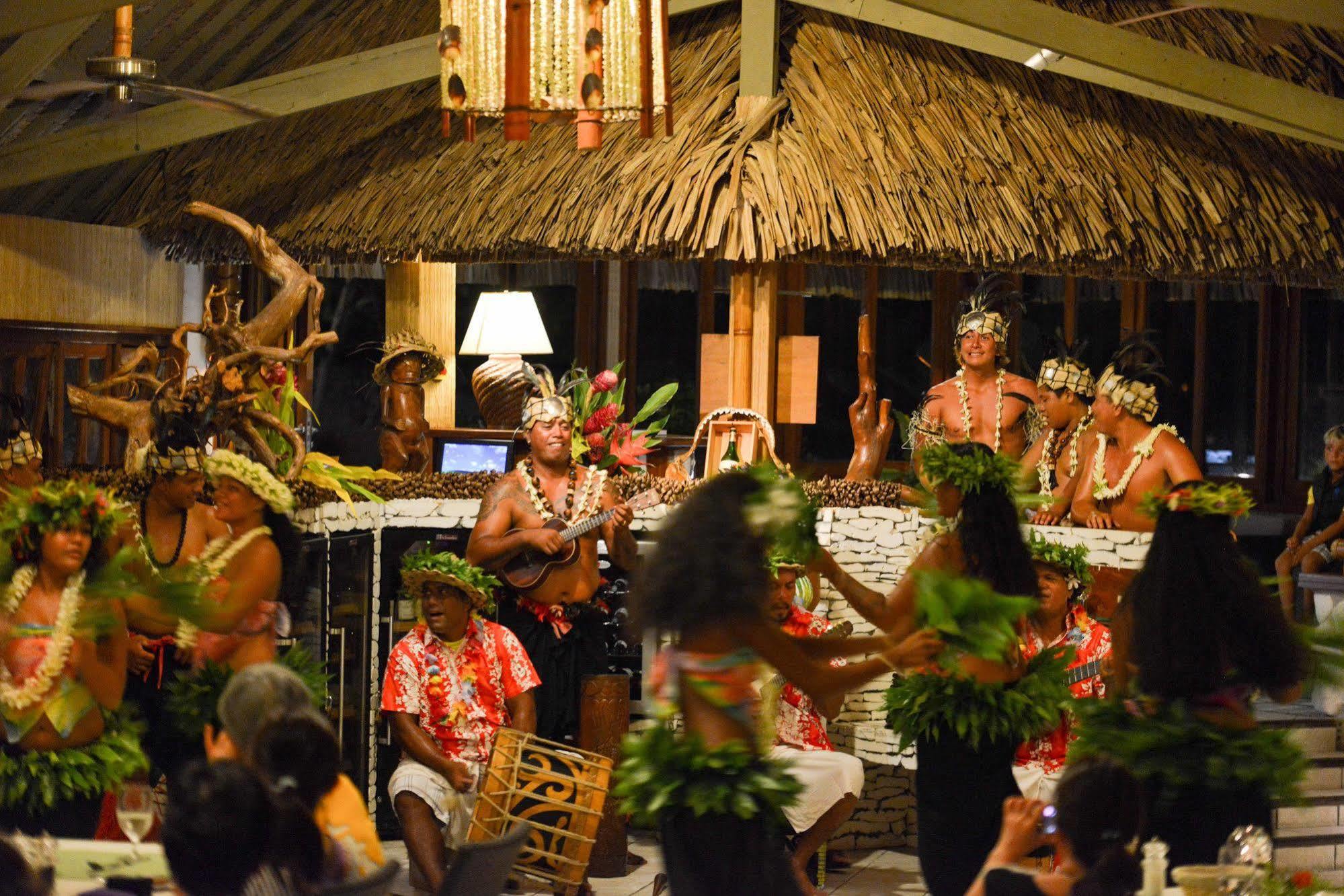 Hotel Kia Ora Resort & Spa Avatoru Bagian luar foto